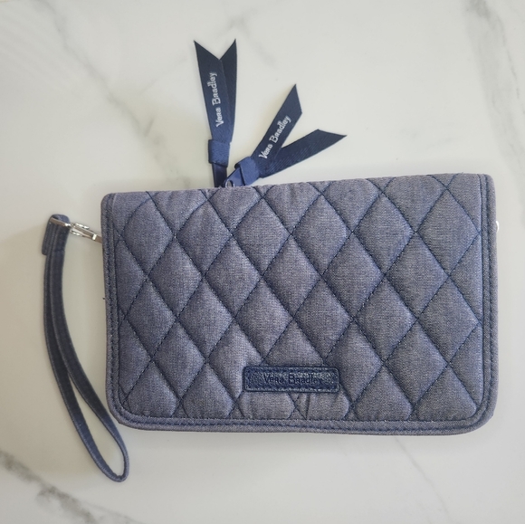 Vera Bradley Blue Denim Quilt Wristlet Crossbody Clutch Bag - Picture 11 of 12